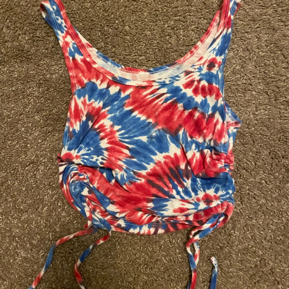 Red white and blue tye-dye cropped tank top